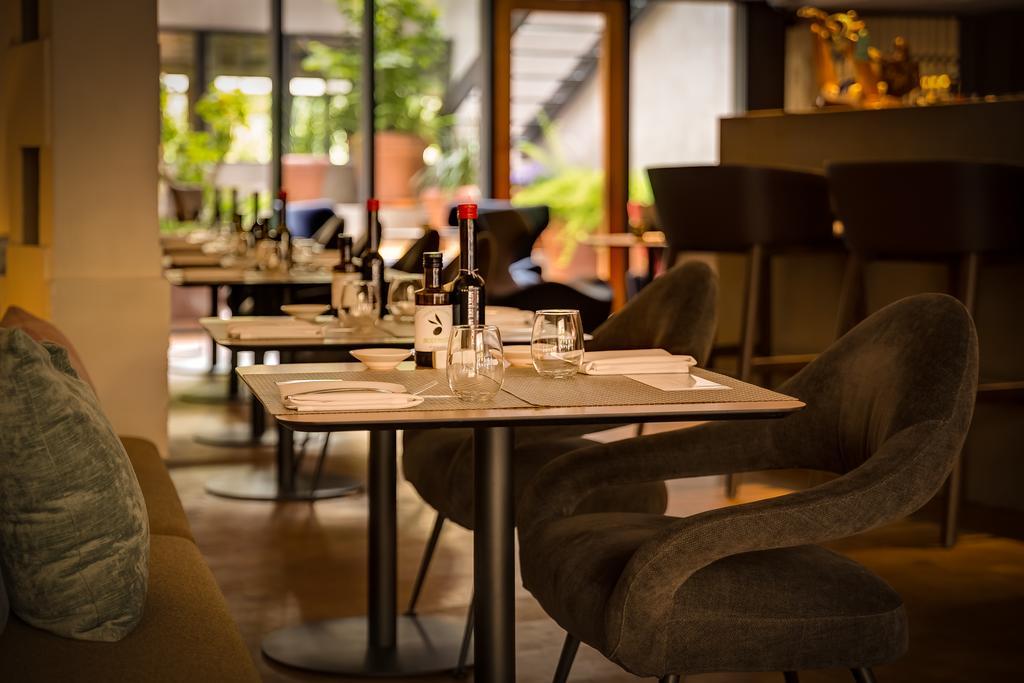 올라 에이샴플라 호텔 바르셀로나 외부 사진 Restaurant